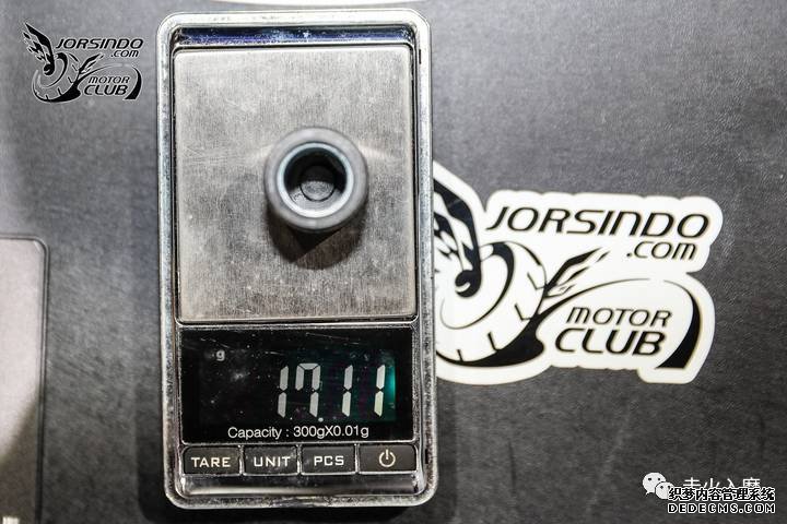 别人家的踏板——YAMAHA XMAX 300细节拆解分享