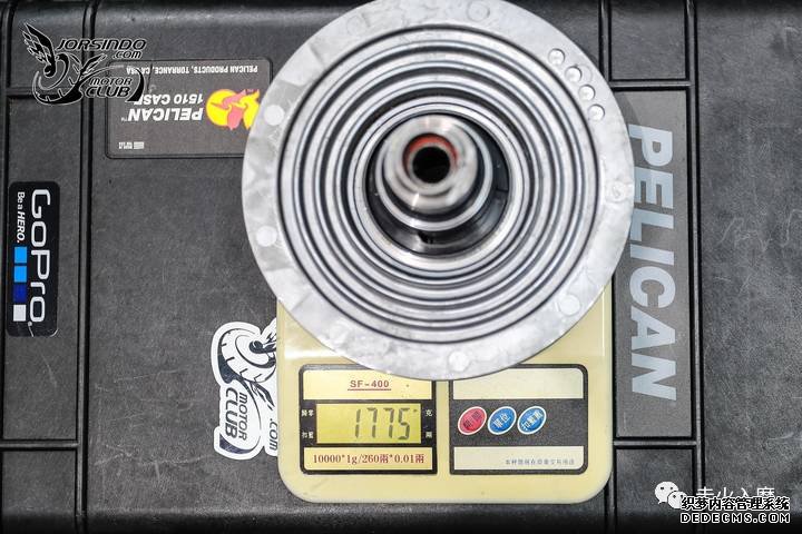 别人家的踏板——YAMAHA XMAX 300细节拆解分享