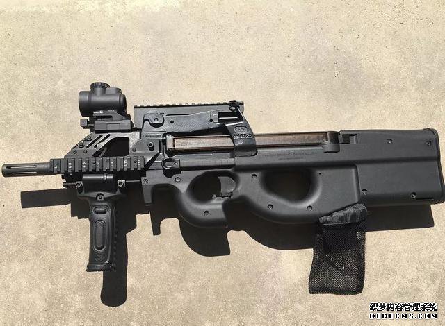世界各大新开页游私服的最爱,弹容量高达50发,创新性工艺引领世界