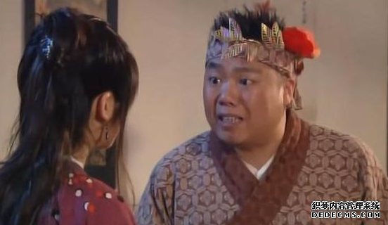 《三国页游》中的杨蕙兰公益网页游戏为什么选择了杜子俊,热门网页游戏私服,而不是李大嘴?