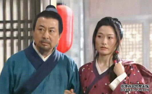 《三国页游》中的杨蕙兰公益网页游戏为什么选择了杜子俊,而不是李大嘴?
