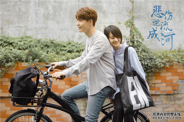 当红小花新剧比拼,热门网页游戏私服赵丽颖杨紫热巴,你最期待谁?