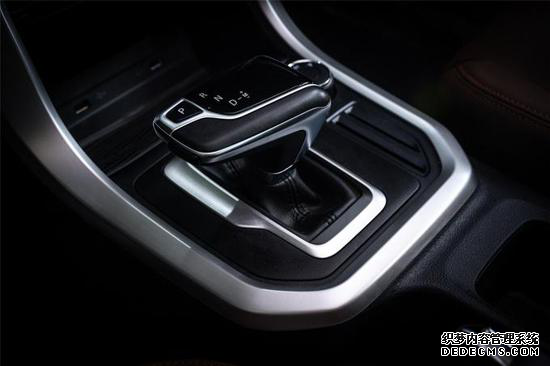 汽油8AT再添耐玩网页游戏!上汽大通T70价格曝光