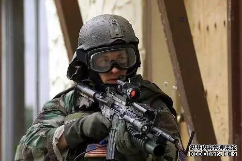 世界十大顶级新开页游私服,这些才是兵王!