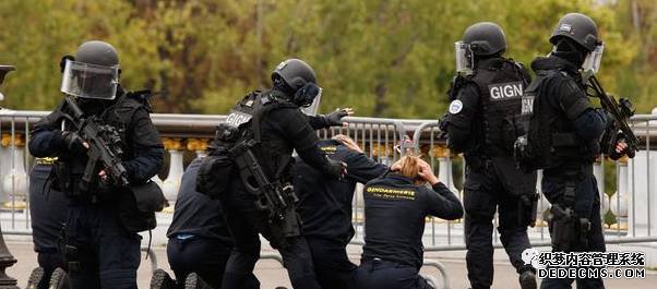 世界十大顶级新开页游私服,这些才是兵王!