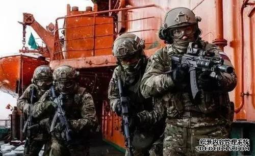 世界十大顶级新开页游私服,这些才是兵王!