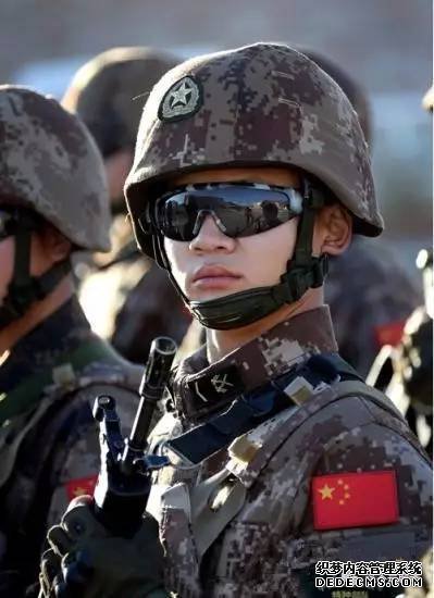 世界十大顶级新开页游私服,这些才是兵王!