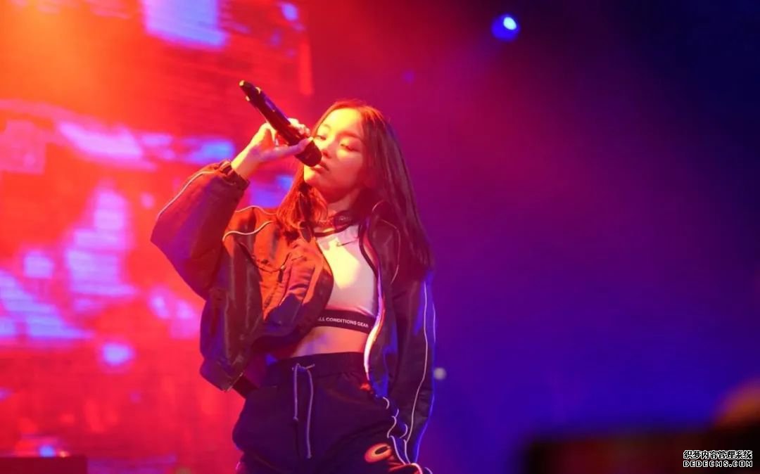 ����Ƽ����QQ���衷����������12��