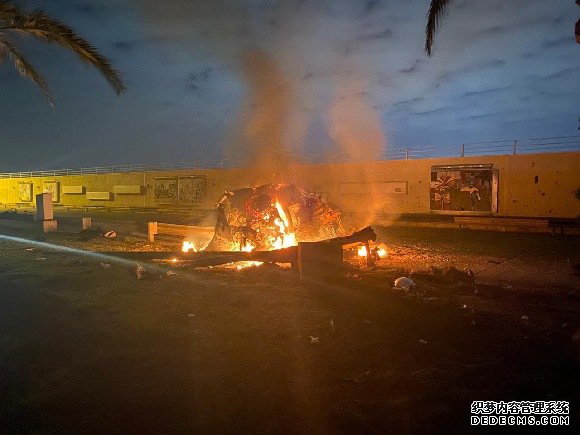 特朗普亲自指挥空袭!伊朗新开页游私服指挥官卡西姆·苏莱马尼身亡