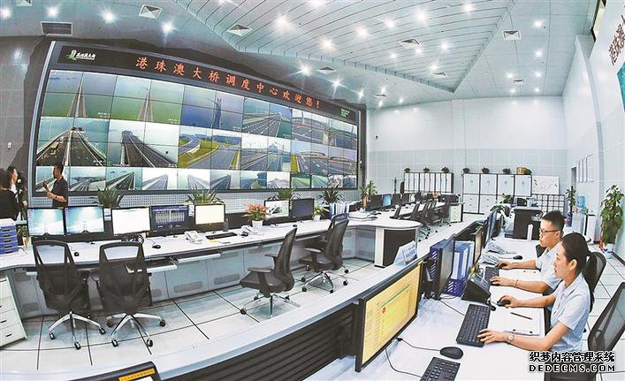 伶仃洋上飞“彩虹” 桥梁人圆“中国梦”