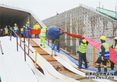 港渠疏通 子湖连通 涝水速入江 大东湖“水系经脉”实现一网通