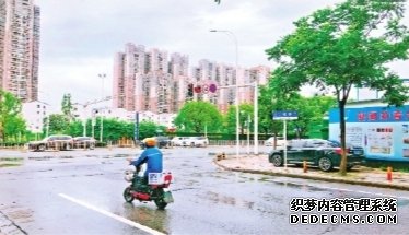 港渠疏通 子湖连通 涝水速入江 大东湖“水系经脉”实现一网通