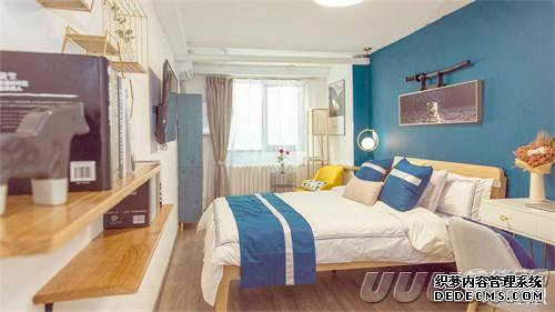 点击图片翻页 《龙族幻想》手游今日公测正式开启