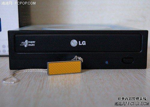 端午节促销发狠招!24速LG光驱送U盘