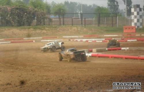 缩小版的速度与激情 浅析遥控模型车