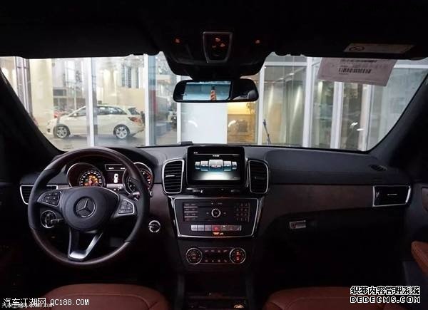 平行进口车18款奔驰GLS400加版性能体验