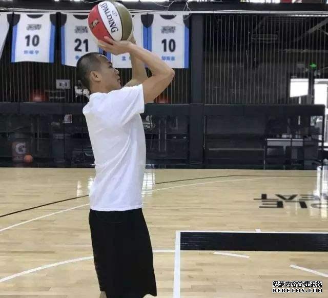 ����������ҳ��Ϸ�����켶����Ա��ȴ����������������������ѡCBA