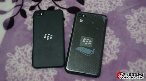 高调的单身贵族 黑莓Z30照样不跟随