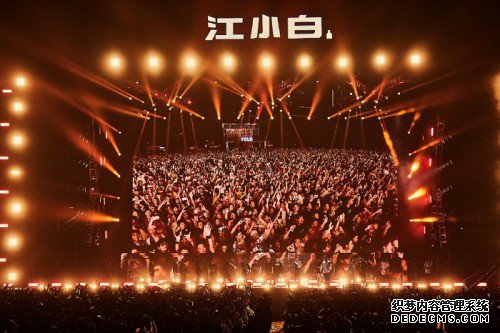 ����������С�ף�һ�����е���ζ����