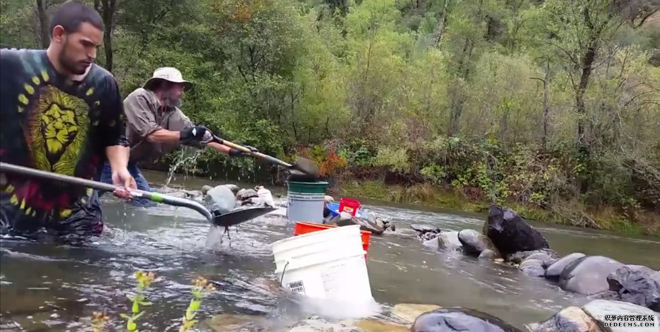 世界上最“值钱”的河流,遍地是黄金,淘了上百年越淘越多!
