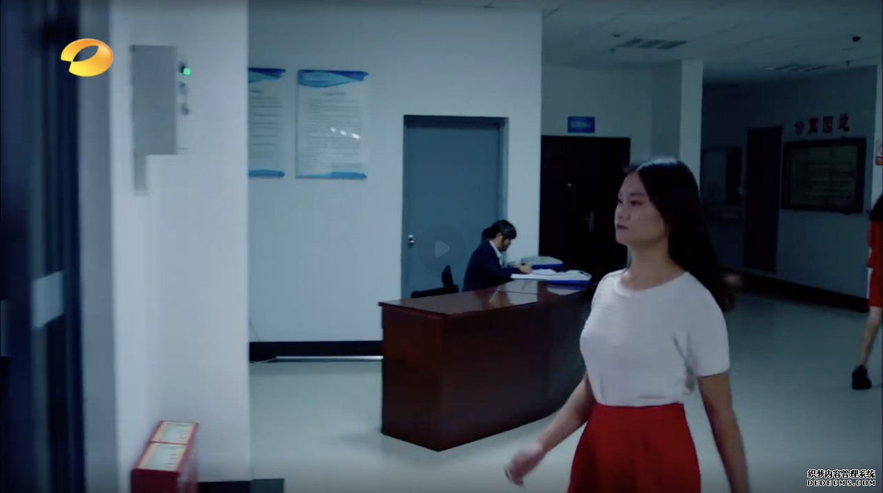 叶晓友情客串《耐玩的页游》与胡歌搭戏